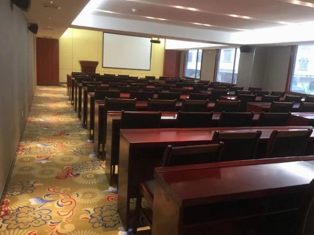 City Comfort Inn Fangcheng Qunxing Avenue