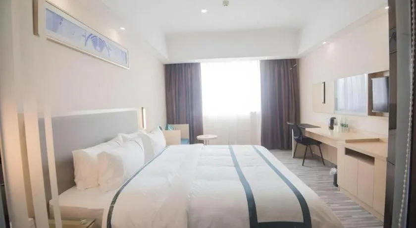 Bed in City Comfort Inn Shantou Daxue Road