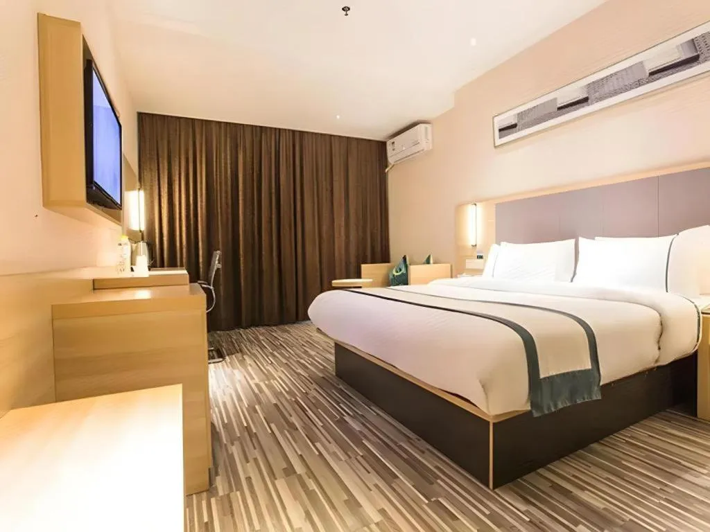 Bed in City Comfort Inn Shantou Daxue Road