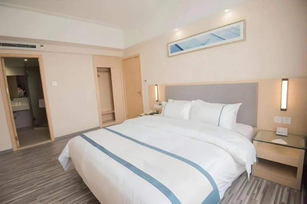 Bed in City Comfort Inn Shantou Daxue Road