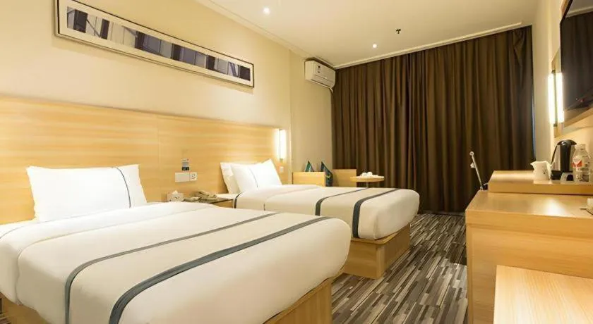 Bed in City Comfort Inn Nanning Wuyi Fude