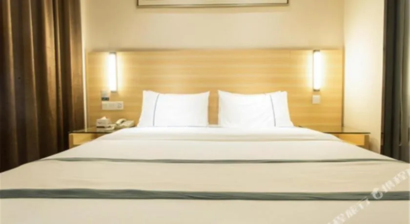 Bed in City Comfort Inn Nanning Wuyi Fude