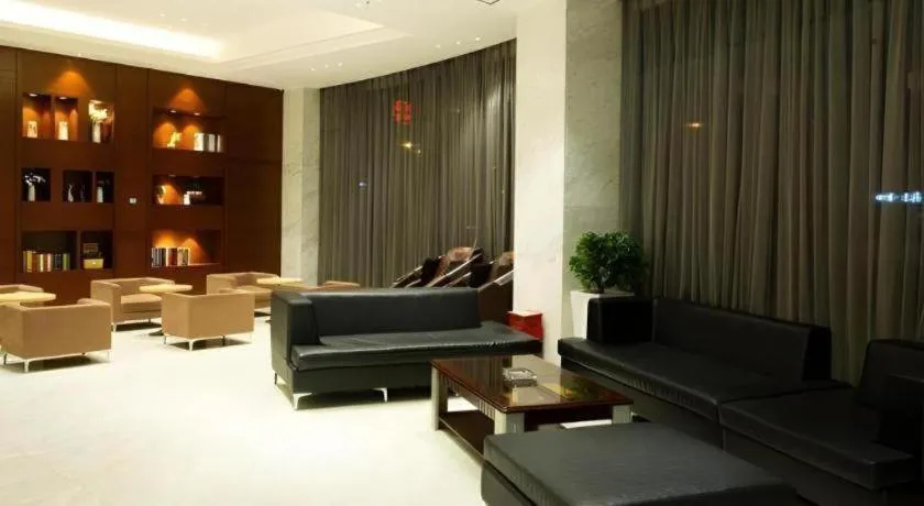 City Comfort Inn Huanggang Tuanfeng Passenger