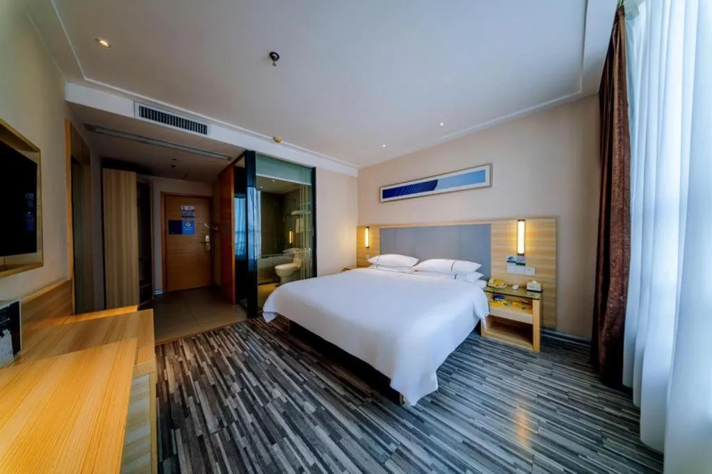 Bed in City Comfort Inn Guilin Quanzhou Zhongxin Square