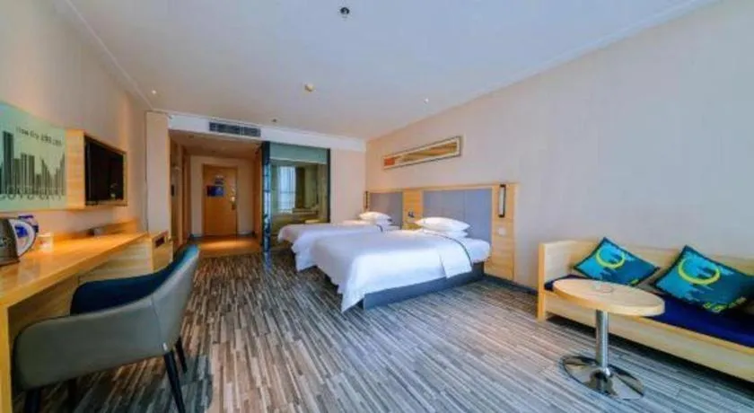 Bed in City Comfort Inn Guilin Quanzhou Zhongxin Square