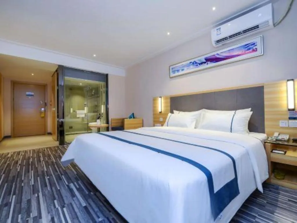 Bed in City Comfort Inn Chongqing Yuzhong District Daping Hospital