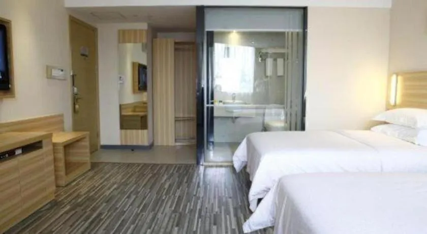 Bed in City Comfort Inn Chongqing Yuzhong District Daping Hospital