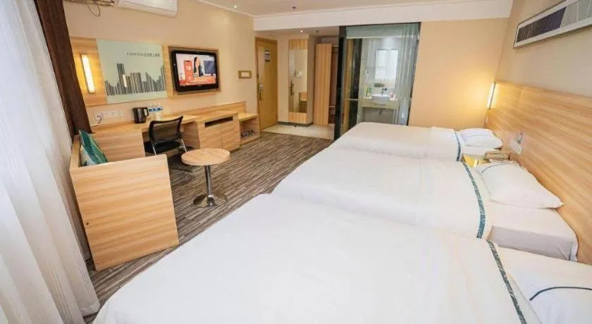 Bed in City Comfort Inn Chongqing Yuzhong District Daping Hospital