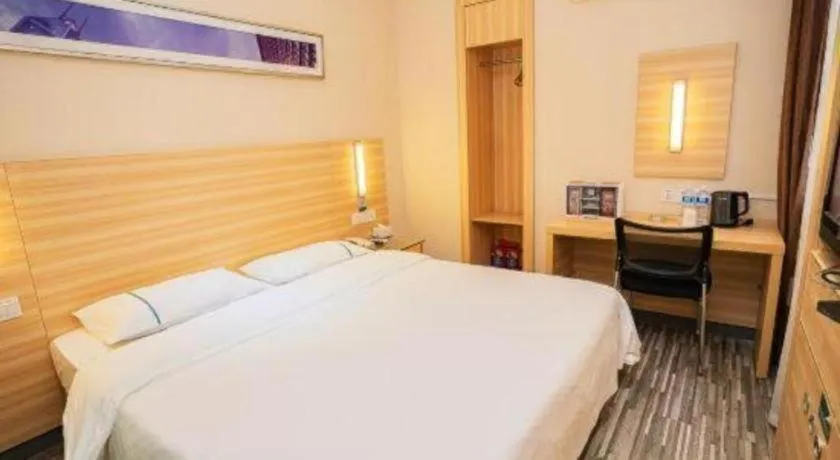 Bed in City Comfort Inn Chongqing Yuzhong District Daping Hospital