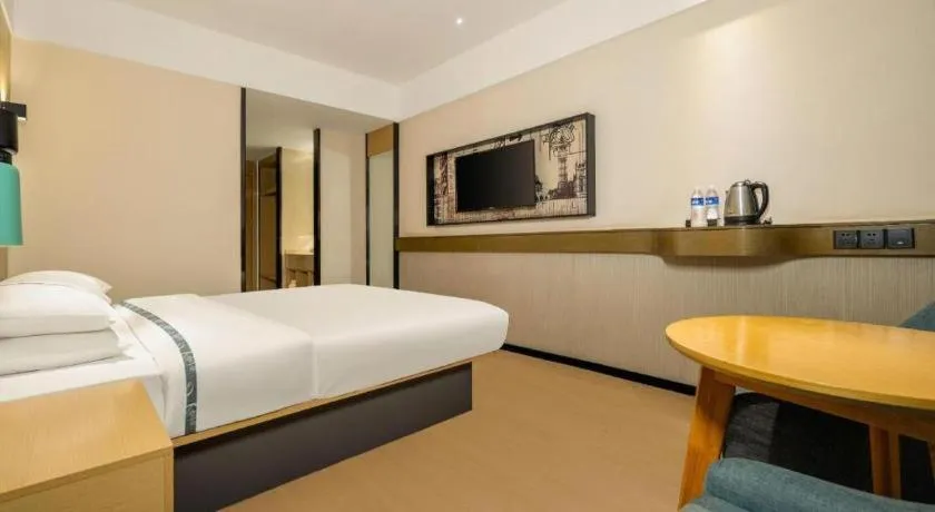 Bed in City Comfort Inn Beiliu Yongfeng Plaza Chengnan Bus Station