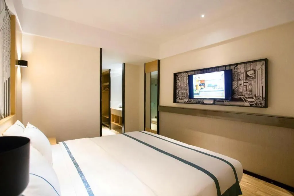 Bed in City Comfort Inn Beiliu Yongfeng Plaza Chengnan Bus Station