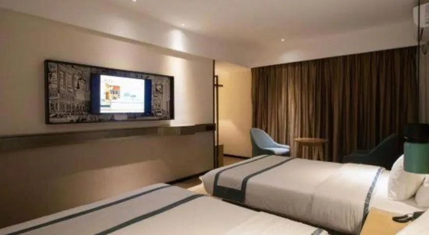 Bed in City Comfort Inn Beiliu Yongfeng Plaza Chengnan Bus Station