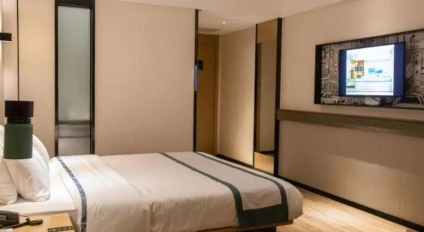 Bed in City Comfort Inn Beiliu Yongfeng Plaza Chengnan Bus Station