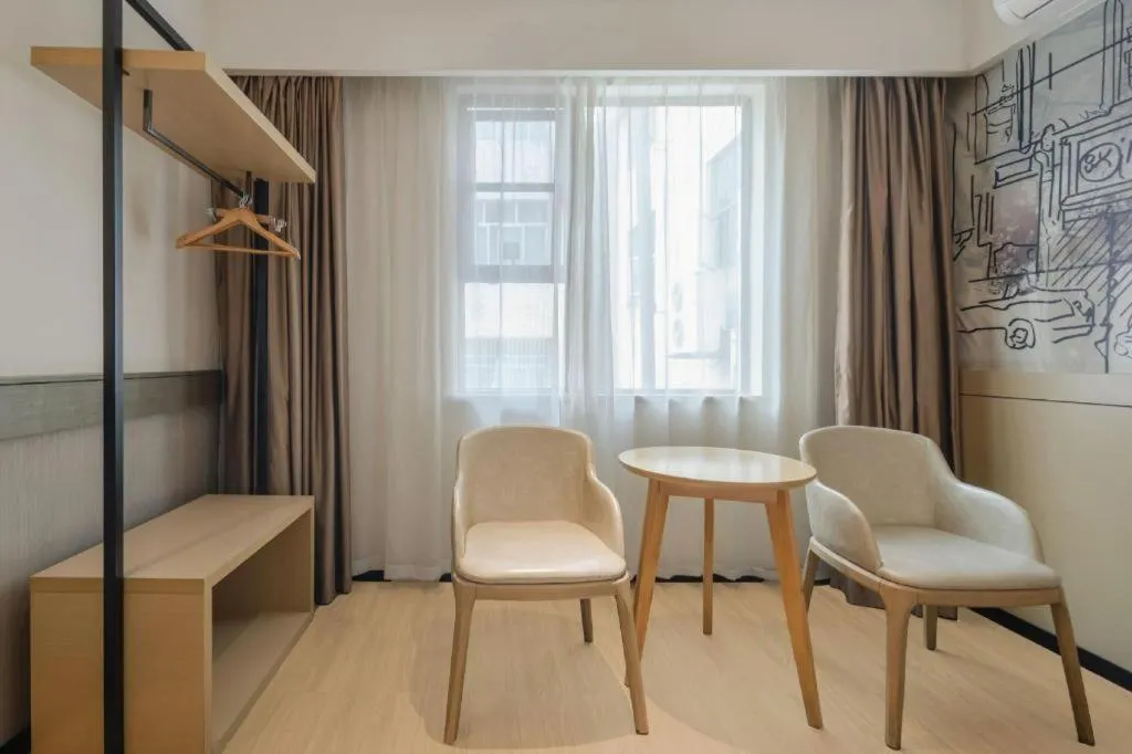 City Comfort Inn Beiliu Yongfeng Plaza Chengnan Bus Station