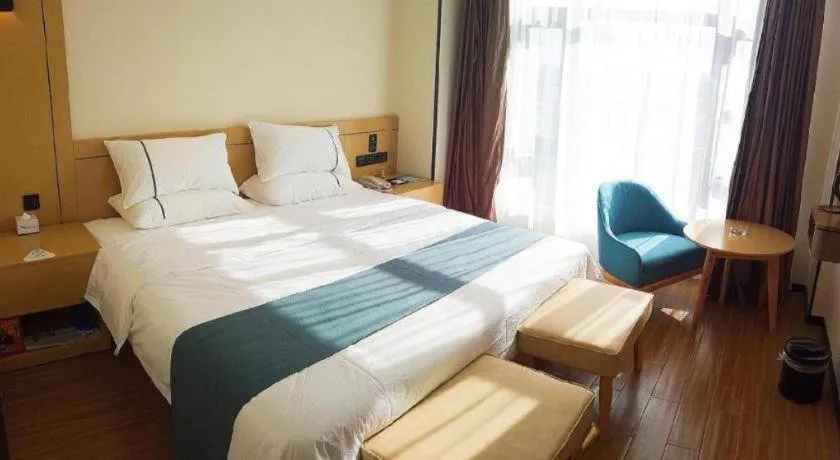 Bed in City Comfort Inn Zhanjiang Xuwen Port Wharf Passenger Station