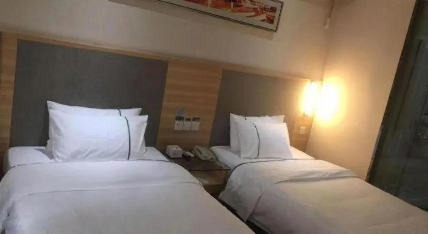 Bed in City Comfort Inn Xiangyang Zaoyang Guangwu Road