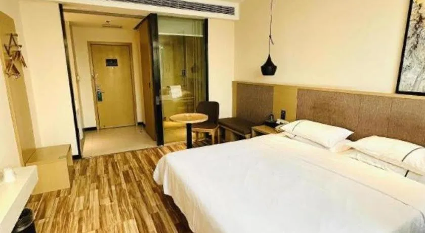 Bed in City Comfort Inn Tianmen Xincheng Walmart