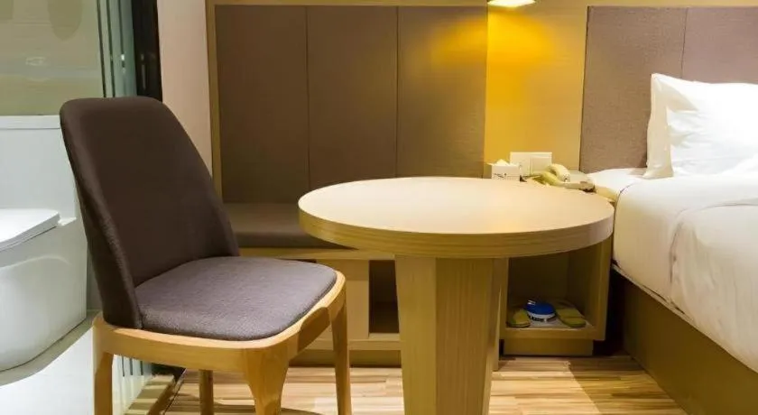 Bed in City Comfort Inn Tianmen Xincheng Walmart