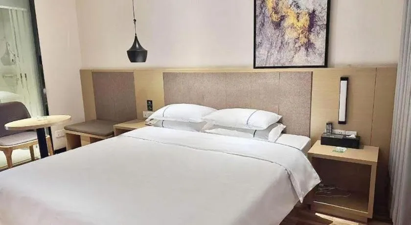 Bed in City Comfort Inn Tianmen Xincheng Walmart