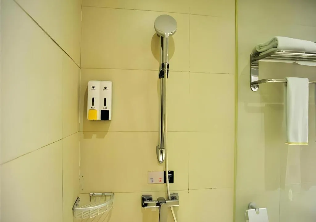 City Comfort Inn Jingmen Zhongjian Jinxiang Square