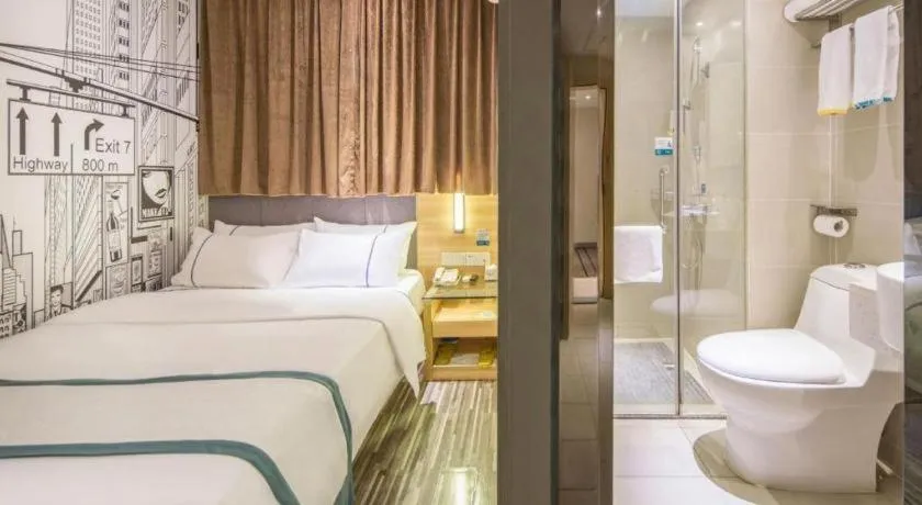 Bed in City Comfort Inn Liuzhou The Mixc Xijiang Road