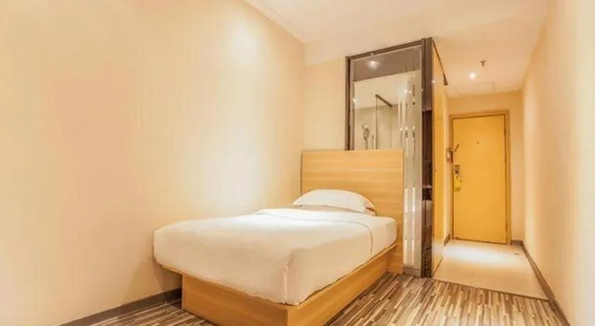Bed in City Comfort Inn Liuzhou The Mixc Xijiang Road
