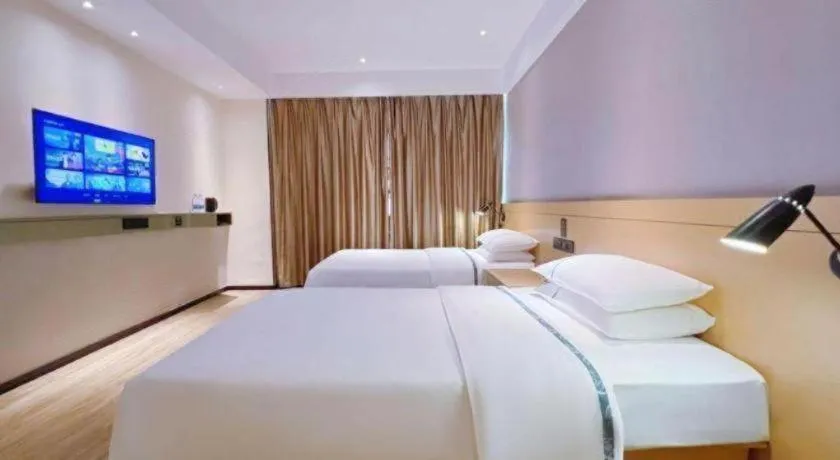 Bed in City Comfort Inn Rizhao High-speed Railway Station Yingbin Road RT-Mart