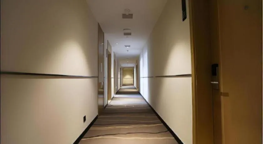 City Comfort Inn Rizhao High-speed Railway Station Yingbin Road RT-Mart