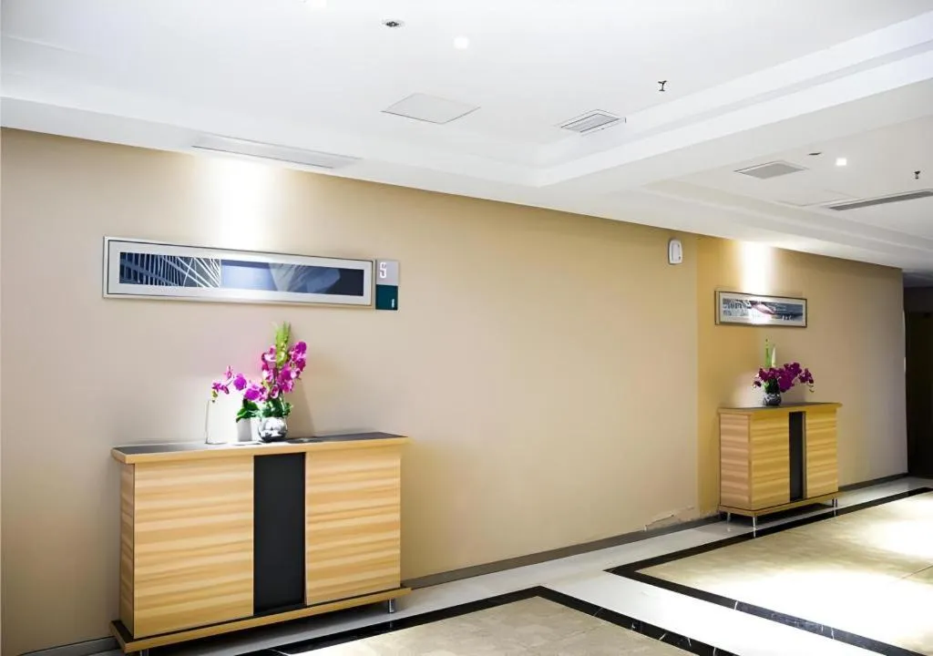 City Comfort Inn Jingzhou Railway Station Fantawild