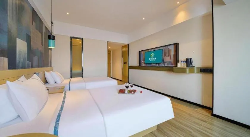 Bed in City Comfort Inn Chongqing Huangguan Dafuti