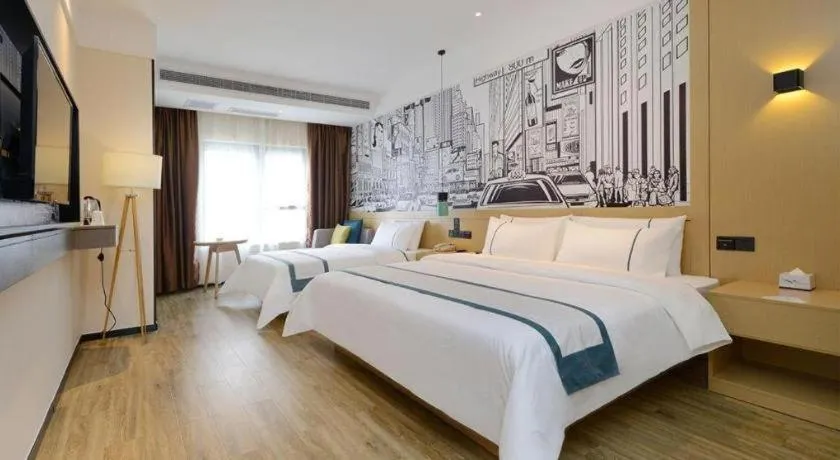 Bed in City Comfort Inn Chongqing Huangguan Dafuti