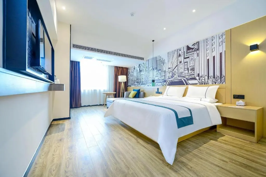 Bed in City Comfort Inn Chongqing Huangguan Dafuti