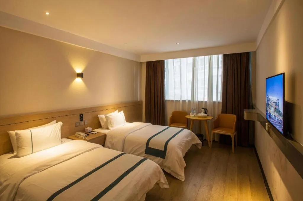 Bed in City Comfort Inn Shantou Huashan Road the MixC