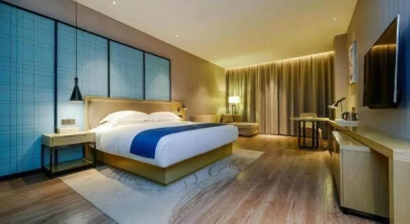 Bed in City Comfort Inn Shantou Huashan Road the MixC