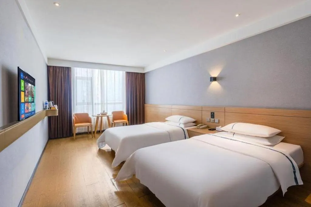 Bed in City Comfort Inn Shantou Huashan Road the MixC