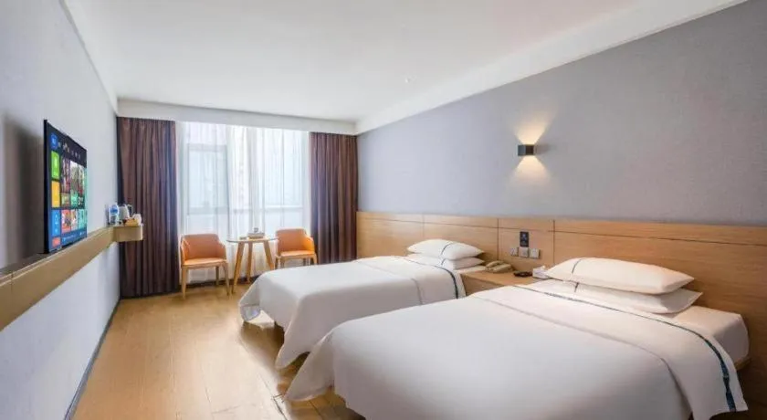 Bed in City Comfort Inn Shantou Huashan Road the MixC