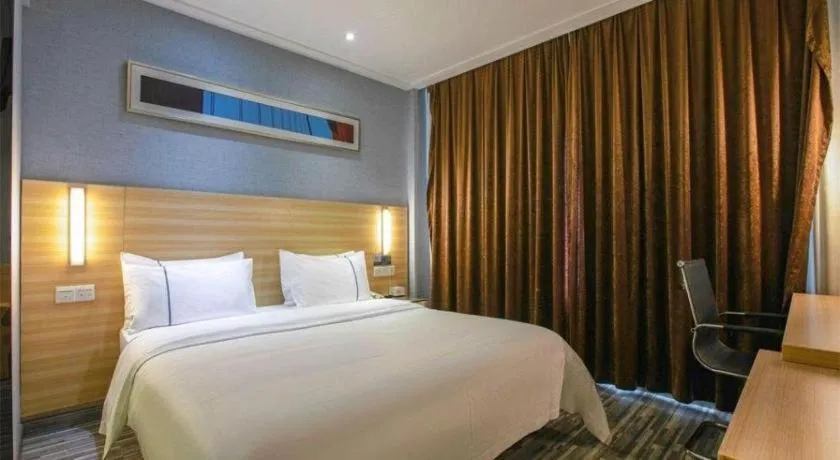 Bed in City Comfort Inn Fengcheng New District Municipal Government