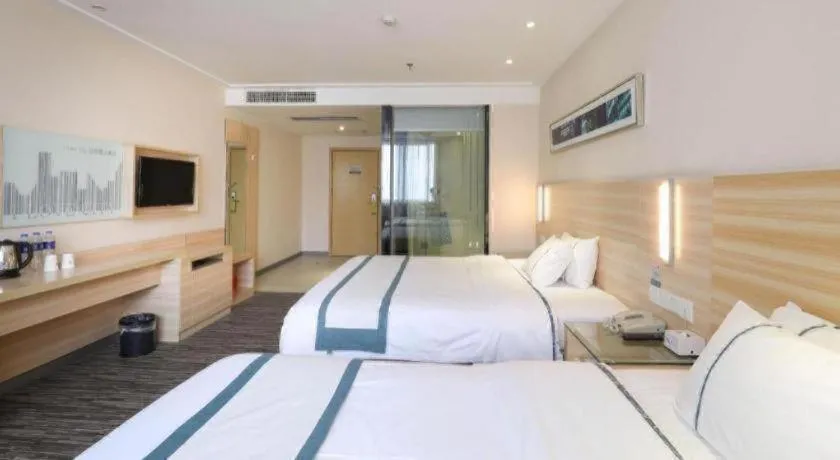 Bed in City Comfort Inn Fengcheng New District Municipal Government