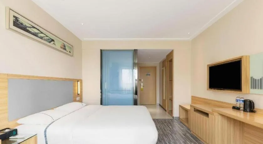 Bed in City Comfort Inn Fengcheng New District Municipal Government