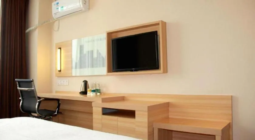 Bed in City Comfort Inn Fengcheng New District Municipal Government