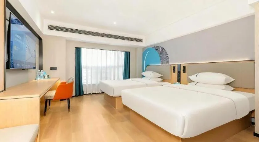 Bed in City Comfort Inn Guilin Qixing Park Guangxi Normal University