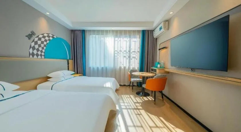 Bed in City Comfort Inn Guilin Qixing Park Guangxi Normal University