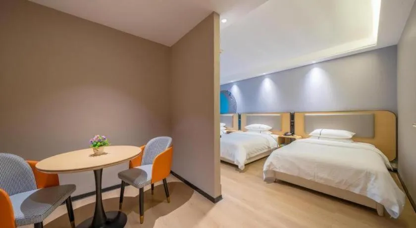 Bed in City Comfort Inn Guilin Qixing Park Guangxi Normal University