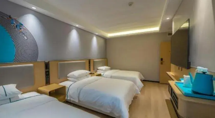 Bed in City Comfort Inn Guilin Qixing Park Guangxi Normal University Bed in City Comfort Inn Guilin Qixing Park Guangxi Normal University