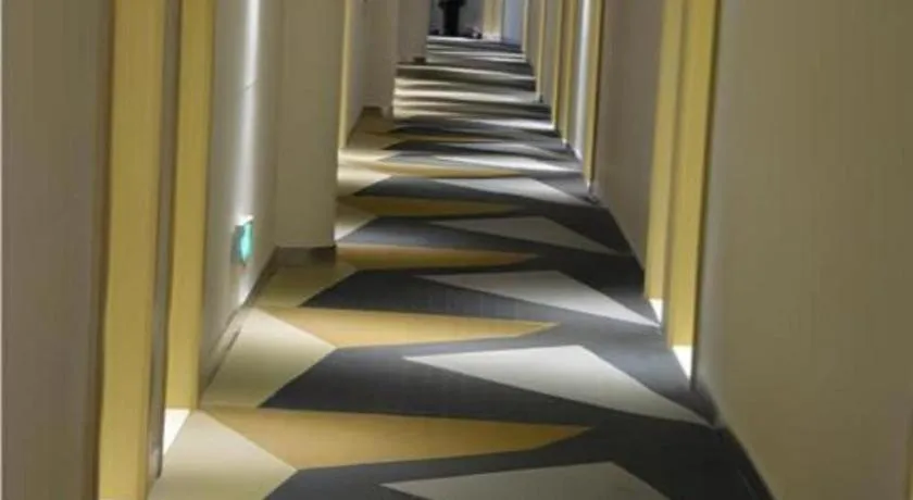 City Comfort Inn zhongshan Lihe Square Walmart