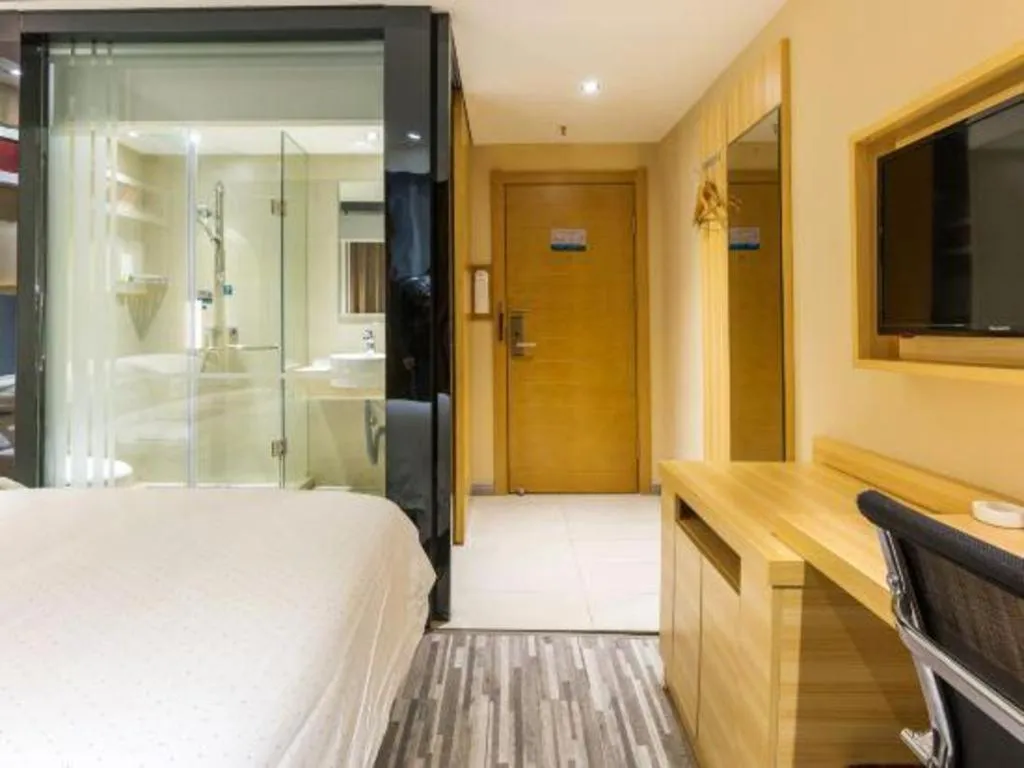 Bed in City Comfort Inn Nanchang Bayi Square Dinggong Road