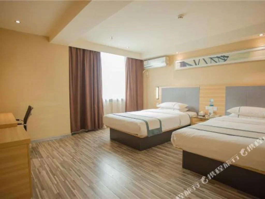 Bed in City Comfort Inn Nanchang Bayi Square Dinggong Road