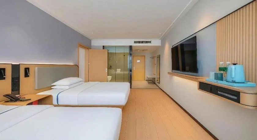 Bed in City Comfort Inn Guigang Pingnan Bus Station Jiangbin Park