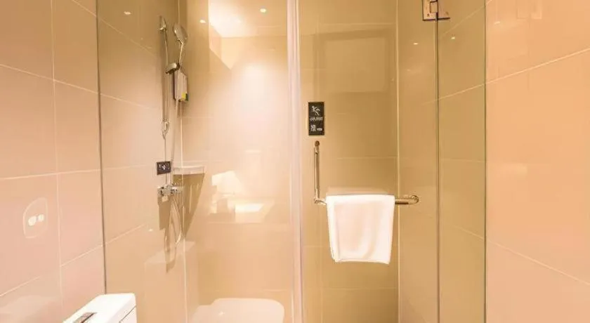 City Comfort Inn Guigang Pingnan Bus Station Jiangbin Park