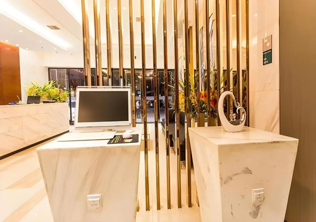 City Comfort Inn Guigang Pingnan Bus Station Jiangbin Park